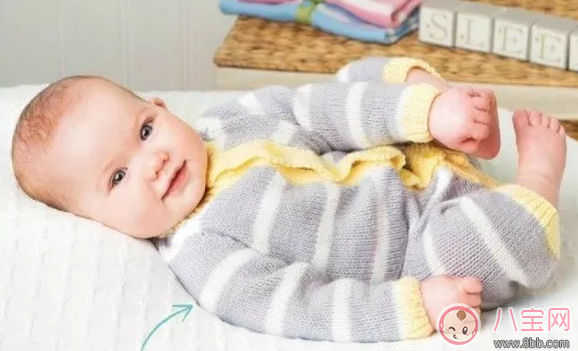 如何選擇寶寶連體衣的材質(zhì) 寶寶穿連體衣注意事項(xiàng) 如何選擇寶寶連體衣的材質(zhì) 寶寶穿連體衣注意事項(xiàng)