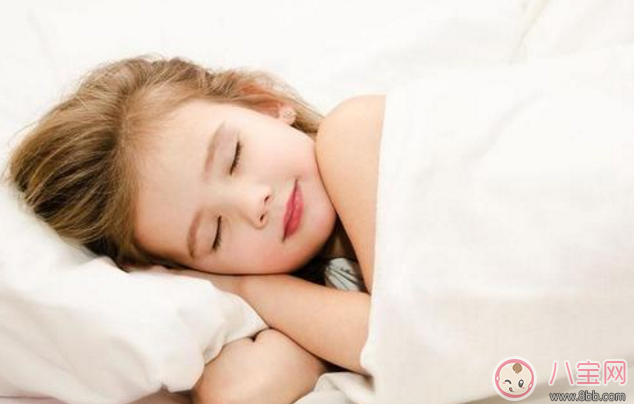 怎么讓孩子九點前就睡覺 讓孩子早早睡覺的方法是什么