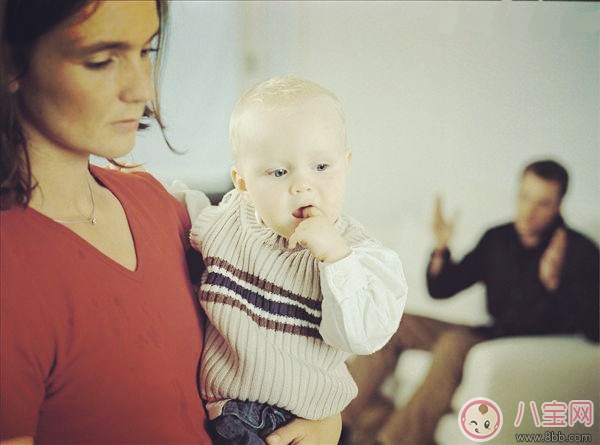 產后抑郁的引發因素有哪些 如何治療產后抑郁