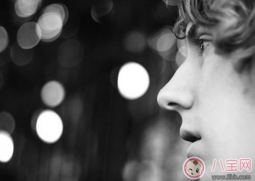 忍精不射太危險 憋著難受還影響生育 忍精不射太危險 憋著難受還影響生育