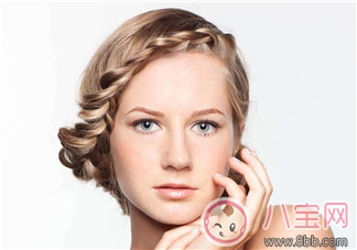 坐月子頭發打結成鳥窩怎么辦  冬季產后頭發如何打理