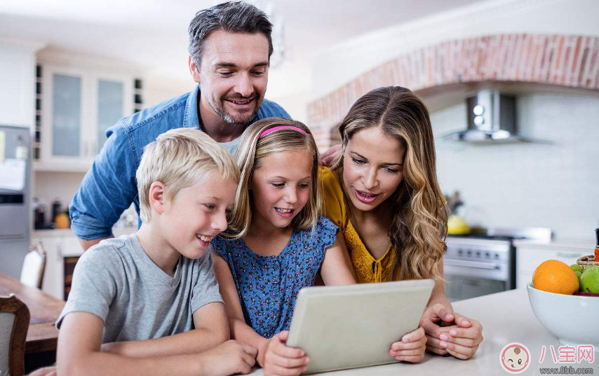 怎么和孩子進(jìn)行溝通 和孩子進(jìn)行溝通就是教育他嗎