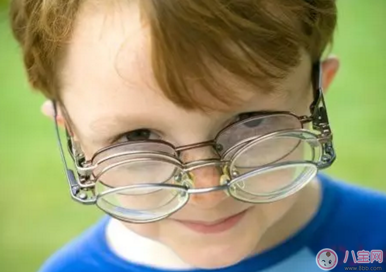 寶寶視覺發育培養要注意什么 兒童視覺發育的關鍵期是什么時候 寶寶視覺發育培養要注意什么 兒童視覺發育的關鍵期是什么時候