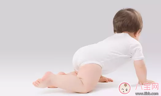 寶寶學(xué)爬時(shí)要注意什么 一個(gè)人教寶寶爬行訓(xùn)練方法 寶寶學(xué)爬時(shí)要注意什么 一個(gè)人教寶寶爬行訓(xùn)練方法