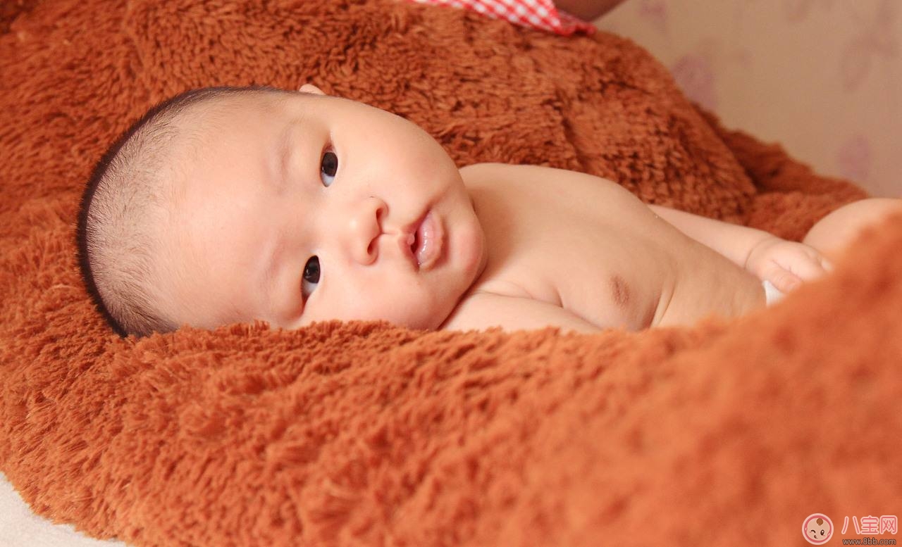 孩子滿月說說短語朋友圈  寶寶滿月如何發說說朋友圈