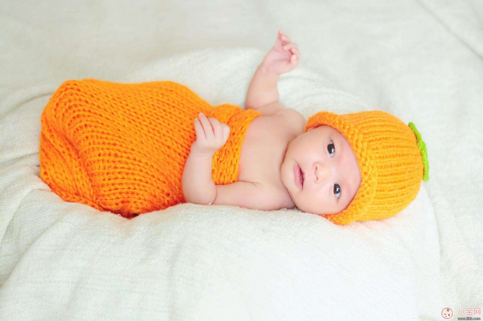 孩子滿月說說短語朋友圈  寶寶滿月如何發說說朋友圈