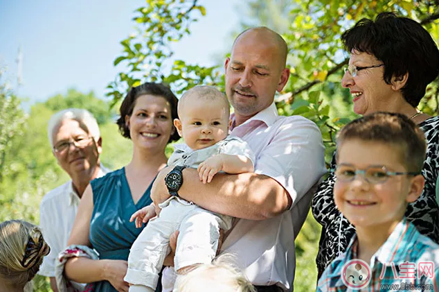 和婆婆之間有帶孩子的分歧怎么辦 怎么和婆婆和睦的帶孩子
