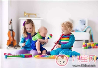 生二胎發報喜說說短信朋友圈  生二寶怎么發出生報喜短信說說朋友圈