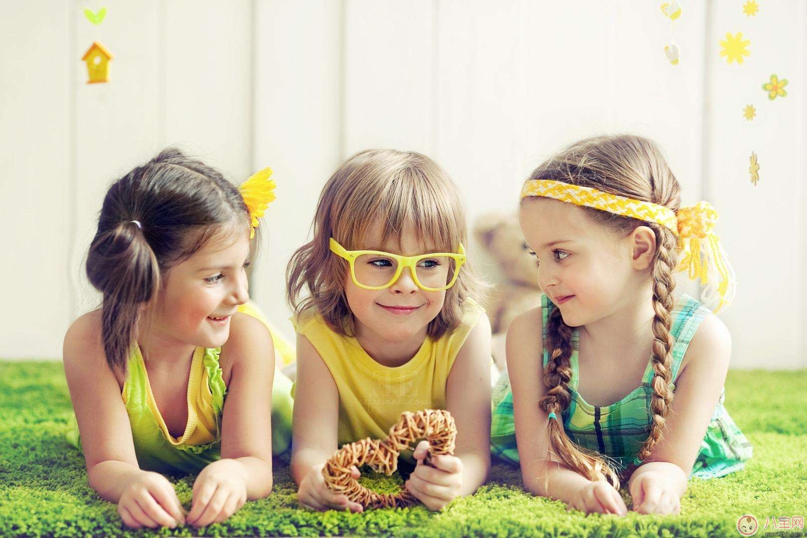 生二胎發報喜說說短信朋友圈  生二寶怎么發出生報喜短信說說朋友圈