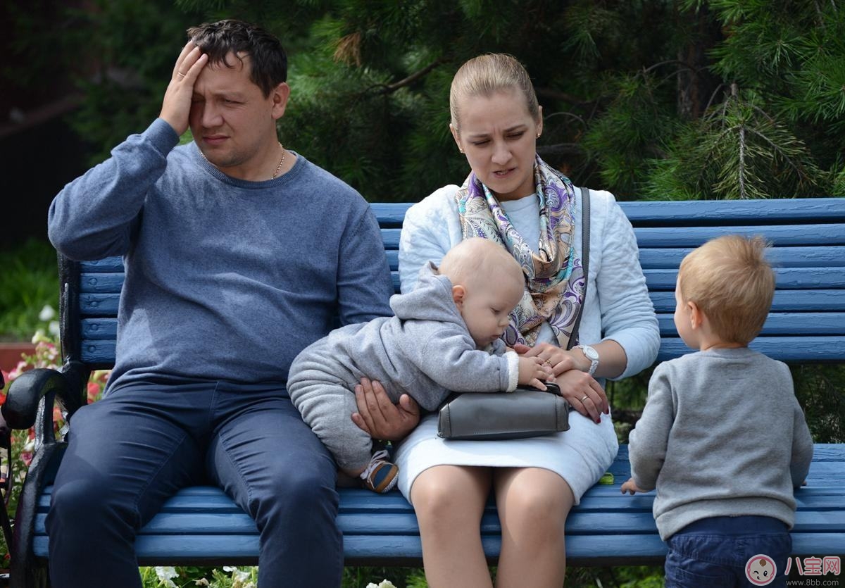 生二胎發報喜說說短信朋友圈  生二寶怎么發出生報喜短信說說朋友圈