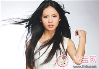 黃英二胎產女是順產還是剖腹產 黃英生兒子是剖腹產嗎 黃英二胎產女是順產還是剖腹產 黃英生兒子是剖腹產嗎