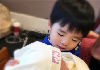 快女黃英女兒叫什么名字 黃英女兒小名叫什么