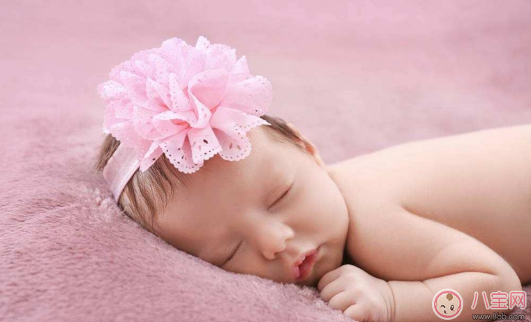 冬天寶寶睡覺有這四種情況需要立即看醫生 冬天寶寶睡覺有這四種情況需要立即看醫生