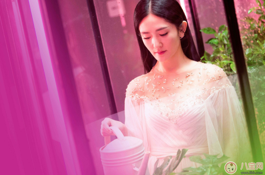 謝娜縫玩具給寶寶 懷孕的時候可以縫東西嗎