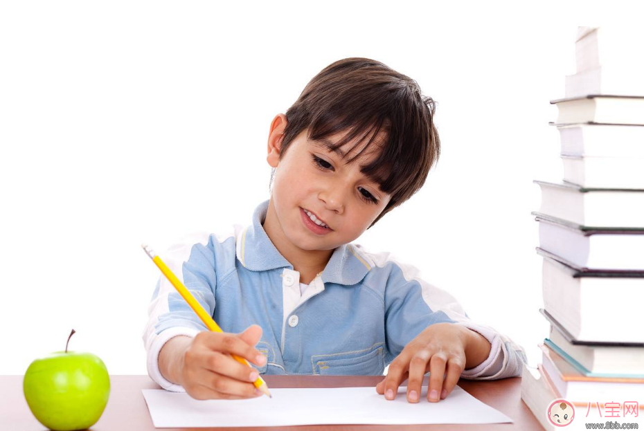 多大的孩子適合練字 教孩子練字的最佳時間