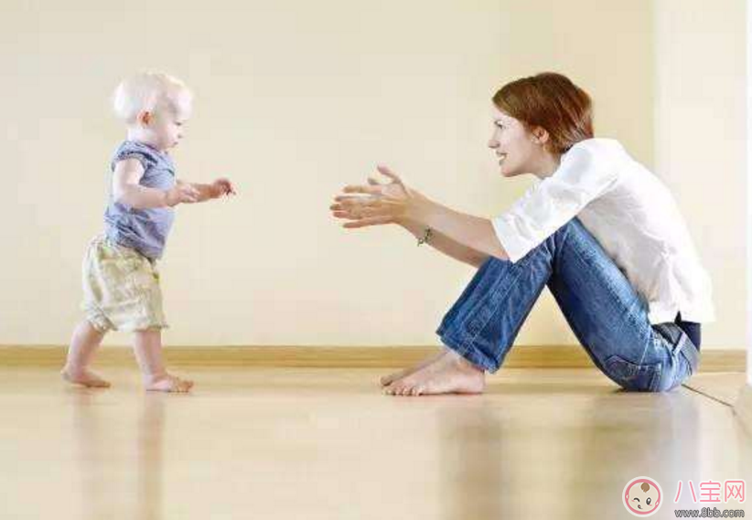 寶寶會走路了怎么寫說說朋友圈 寶寶會走路了高興說說心情祝福語