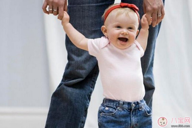 小孩第一次走路的說說 寶寶第一次走路的感概祝福心情