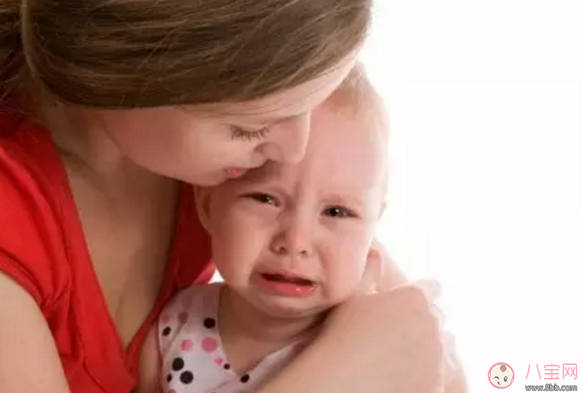 寶寶分離焦慮階段送去幼兒園合適嗎 小孩分離焦慮怎么辦