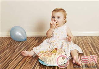 如何給寶寶過一周歲生日  一周歲寶寶生日怎么過