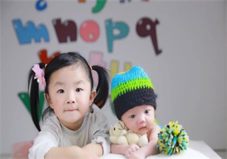 帶二胎和帶大寶有什么區(qū)別 大寶和二寶媽媽喂養(yǎng)有什么差別