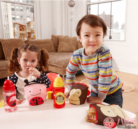 給孩子買零食哪些要避開 怎么給孩子買零食才健康