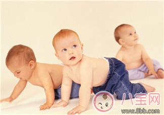 小孩不會爬直接會走有什么影響嗎  寶寶爬行有哪些好處