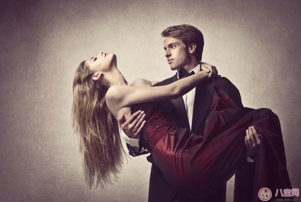 男性勃起的正常范圍 影響女性高潮的因素 男性勃起的正常范圍 影響女性高潮的因素