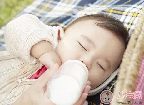 寶寶不喜歡用奶瓶怎么辦 有哪些解決辦法