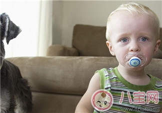 2歲寶寶怎么戒安撫奶嘴  2歲戒安撫奶嘴的方法有哪些