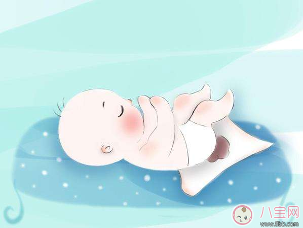 孩子便便顏色不對勁是什么原因 孩子拉黑便便怎么辦 孩子便便顏色不對勁是什么原因 孩子拉黑便便怎么辦