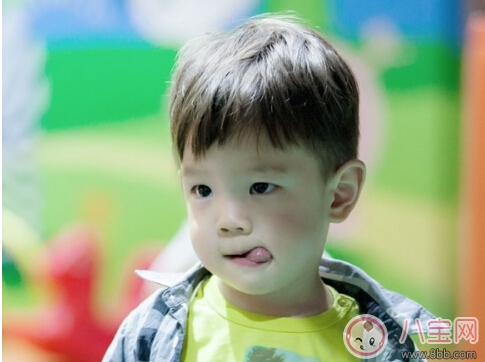 嗯哼為啥參加澳門電影節  嗯哼童星出道了嗎