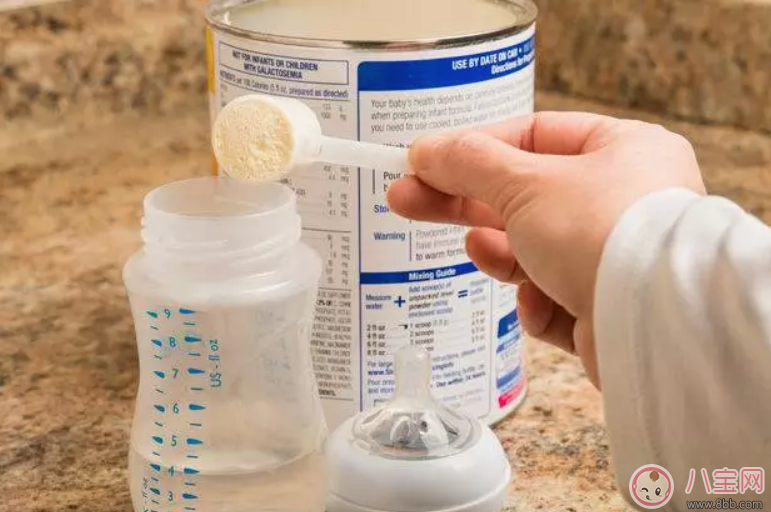 寶寶乳糖不耐拉肚子怎么辦 寶寶拉肚子腹瀉奶粉和乳糖酶有用嗎 寶寶乳糖不耐拉肚子怎么辦 寶寶拉肚子腹瀉奶粉和乳糖酶有用嗎