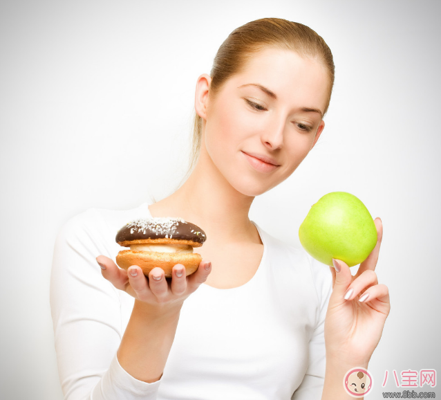 產后飲食應該注重營養還是熱量 怎么吃營養又健康 產后飲食應該注重營養還是熱量 怎么吃營養又健康