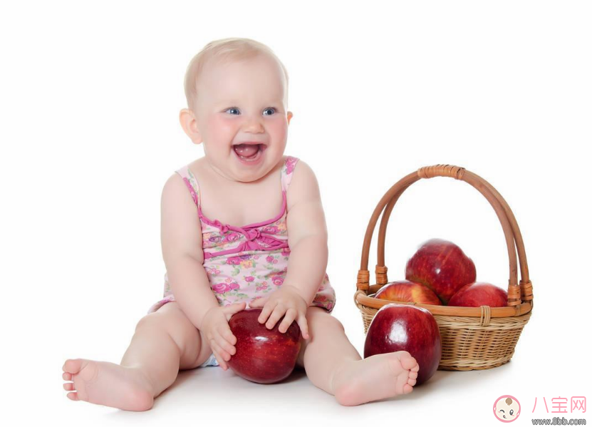 冬季寶寶蘋果臉怎么辦 嬰兒蘋果臉擦什么好 冬季寶寶蘋果臉怎么辦 嬰兒蘋果臉擦什么好