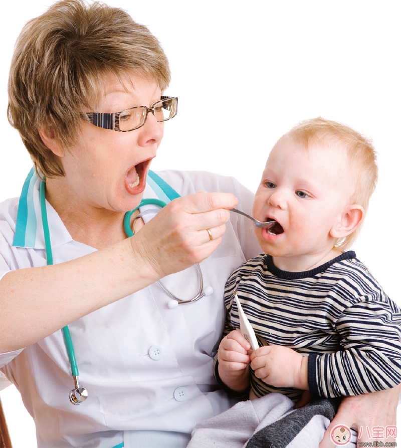 冬季寶寶蘋果臉怎么辦 嬰兒蘋果臉擦什么好 冬季寶寶蘋果臉怎么辦 嬰兒蘋果臉擦什么好