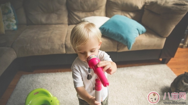 給孩子寬松的環(huán)境 對孩子限制少這樣的教育方式好嗎 給孩子寬松的環(huán)境 對孩子限制少這樣的教育方式好嗎