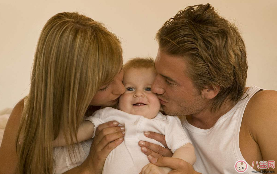 陪孩子時間太少的句子心情說說   沒時間陪孩子發的感慨說說朋友圈