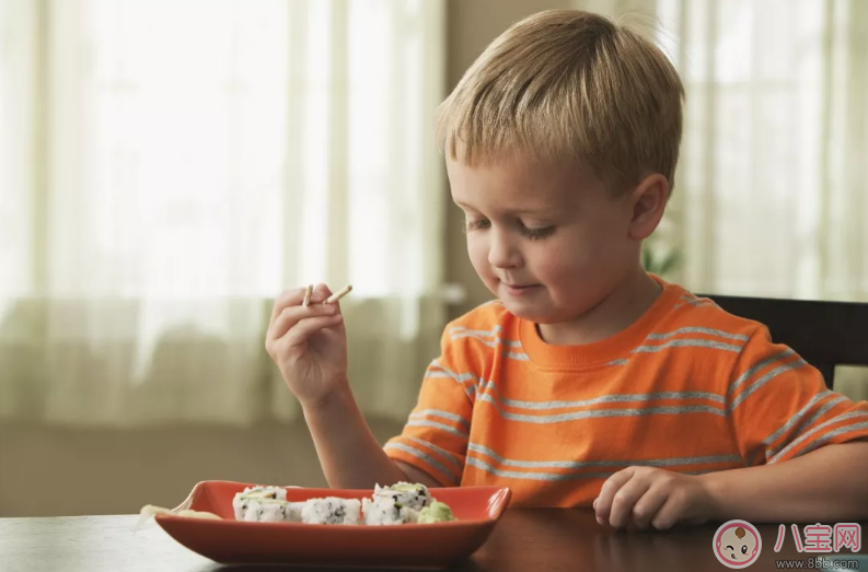 寶寶寶寶喜歡張著嘴巴呼吸怎么辦   哪些行為會讓孩子變丑