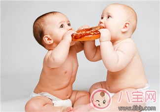 一歲寶寶可以吃薯片嗎 適合嬰幼兒的健康零食有哪些 一歲寶寶可以吃薯片嗎 適合嬰幼兒的健康零食有哪些