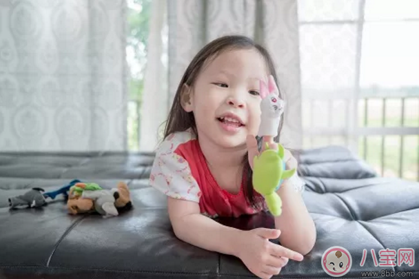 孩子喜歡音樂怎么培養(yǎng)比較好 怎么和孩子一起玩音樂 孩子喜歡音樂怎么培養(yǎng)比較好 怎么和孩子一起玩音樂