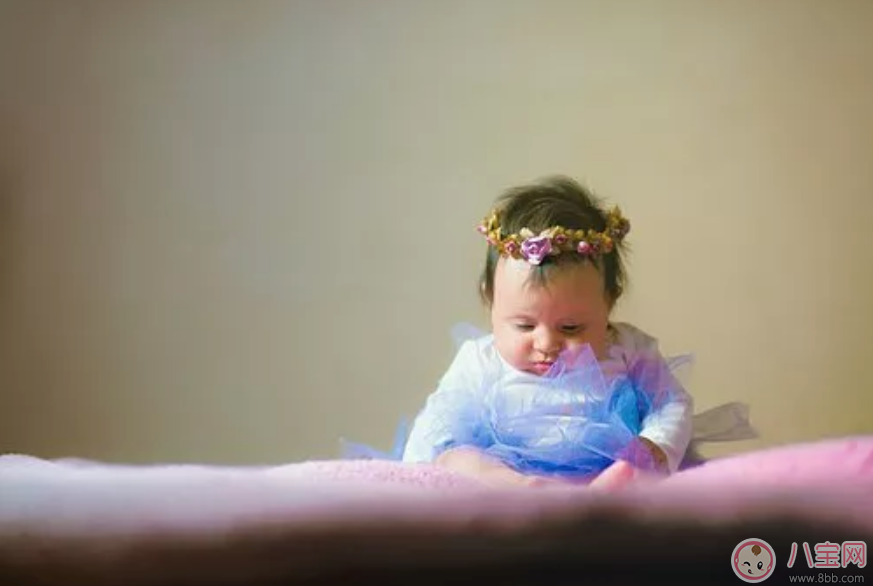 哪個牌子的嬰兒床比較好   什么樣的嬰兒床最實用