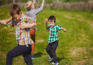 玩什么游戲可以讓孩子不磨蹭 提高孩子行動速度游戲推薦