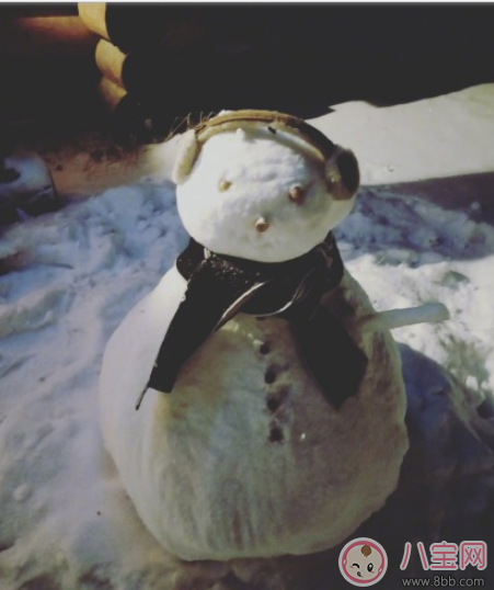 2018堆雪人圖片說說 陪孩子堆雪人心情說說朋友圈