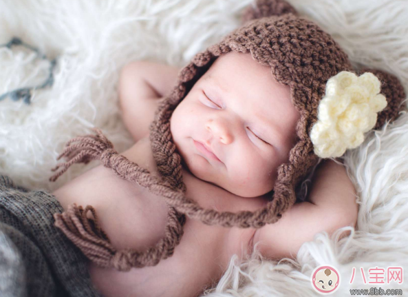 為什么寶寶在出生的時候都要哭 寶寶出生時的哭聲不是真哭