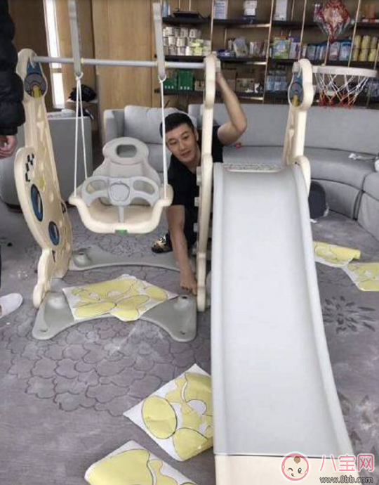 黃曉明兒子吃的嘉寶米粉怎么樣  如何選擇小海綿同款嘉寶米粉