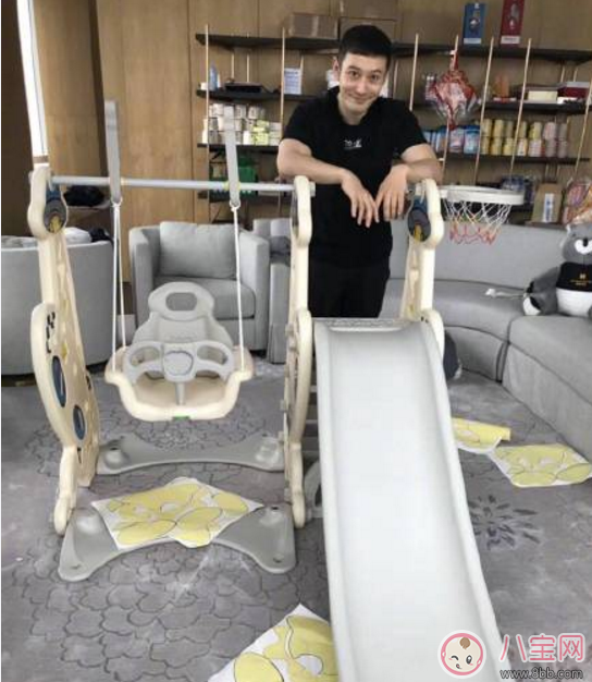 黃曉明兒子吃的嘉寶米粉怎么樣  如何選擇小海綿同款嘉寶米粉