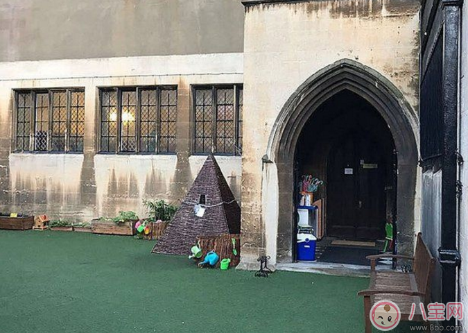 夏洛特小公主上什么幼兒園   為什么夏洛特與哥哥的幼兒園選擇不一樣