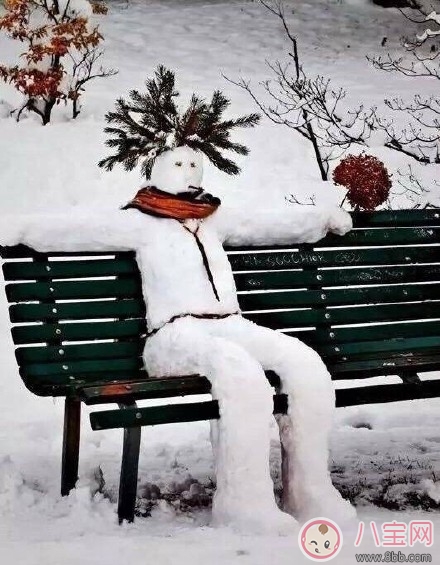 堆雪人打雪仗心情說說  2018堆雪人搞笑圖片說說朋友圈