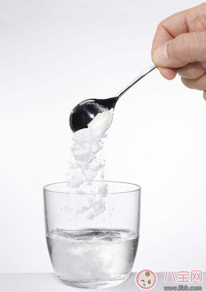 蘇打水灌洗陰道能生兒子嗎 生男孩蘇打水的比例是多少 蘇打水灌洗陰道能生兒子嗎 生男孩蘇打水的比例是多少