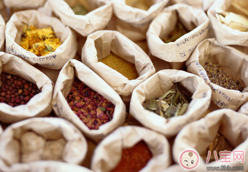 寶寶多大可以吃調料   寶寶吃調料有哪些注意事項